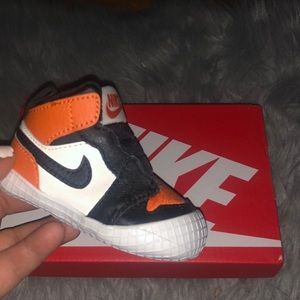 Infant Nike high top sneakers